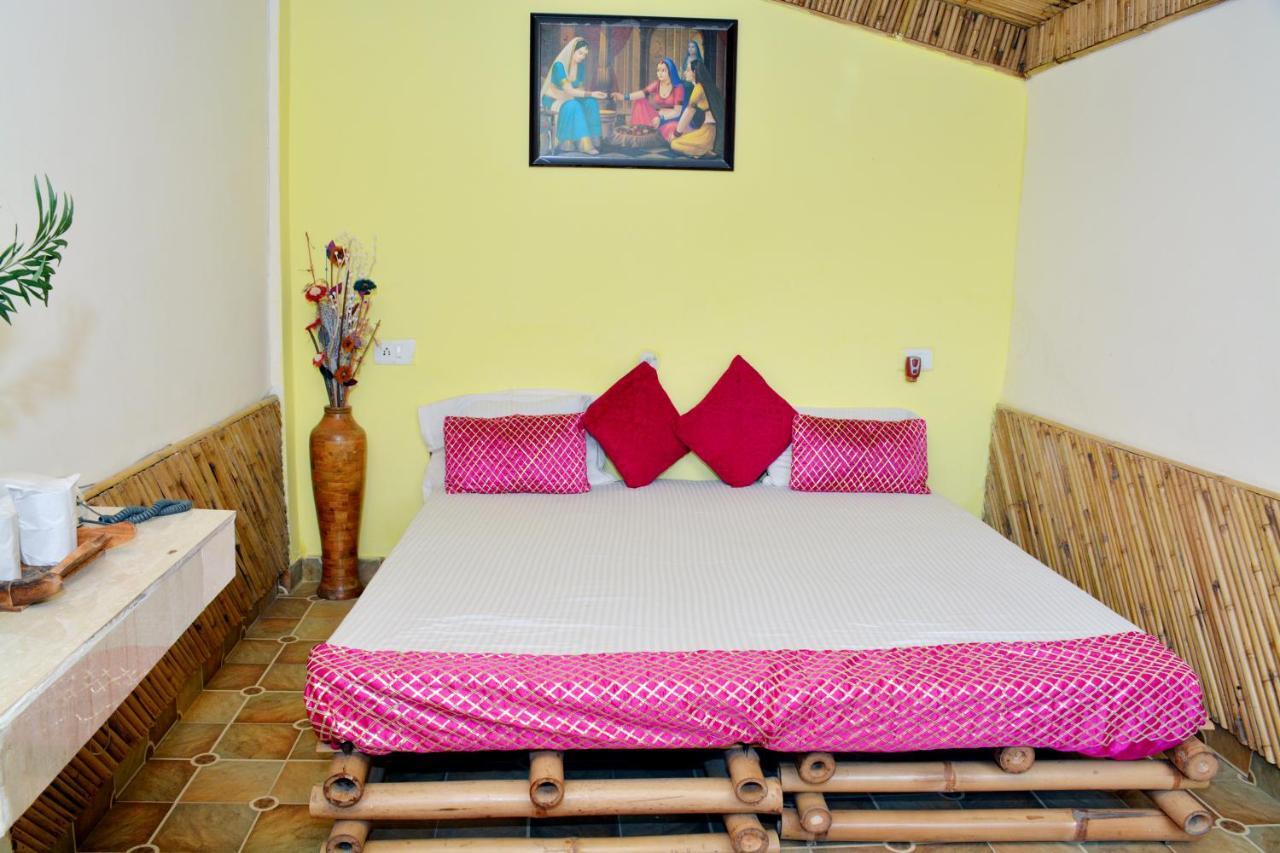 แอสทรัล สปา แอนด์ รีสอร์ต Hotel ริชิเคช ภายนอก รูปภาพ